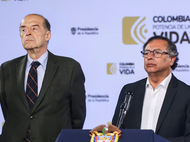 Petro responde a presunto golpe de Estado orquestado por Leyva: “lo nombré sin cálculo político”