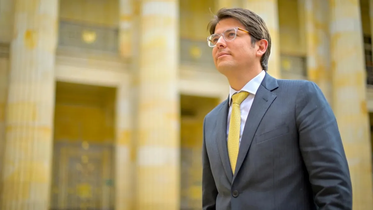 Miguel Uribe Turbay lidera intención de voto a Presidencia un mes después de atentado, según Guarumo