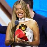 Karol G supera a Bad Bunny y se queda con el Latin Grammy de 'Canción del Año'