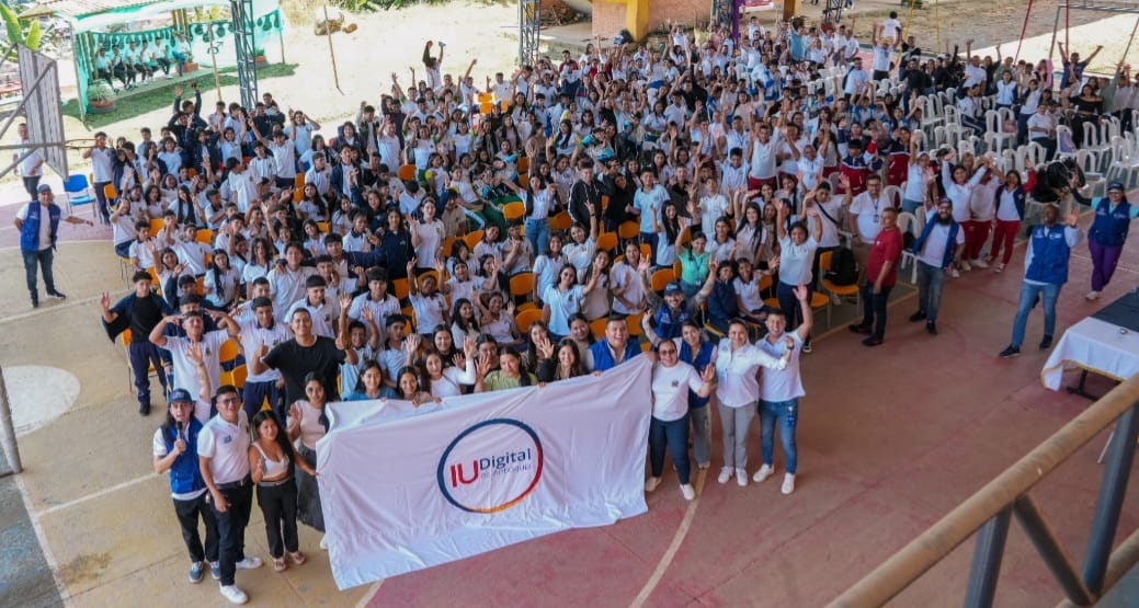 EDUCACIÓN QUE TRANSFORMA