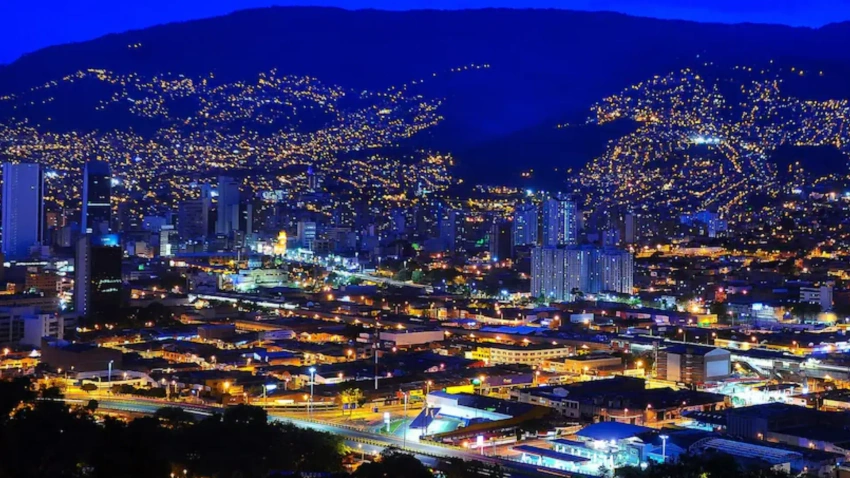 Precios de alojamientos en Medellín no solo están disparados por los conciertos de Bad Bunny; estas son otras circunstancias que también influyen