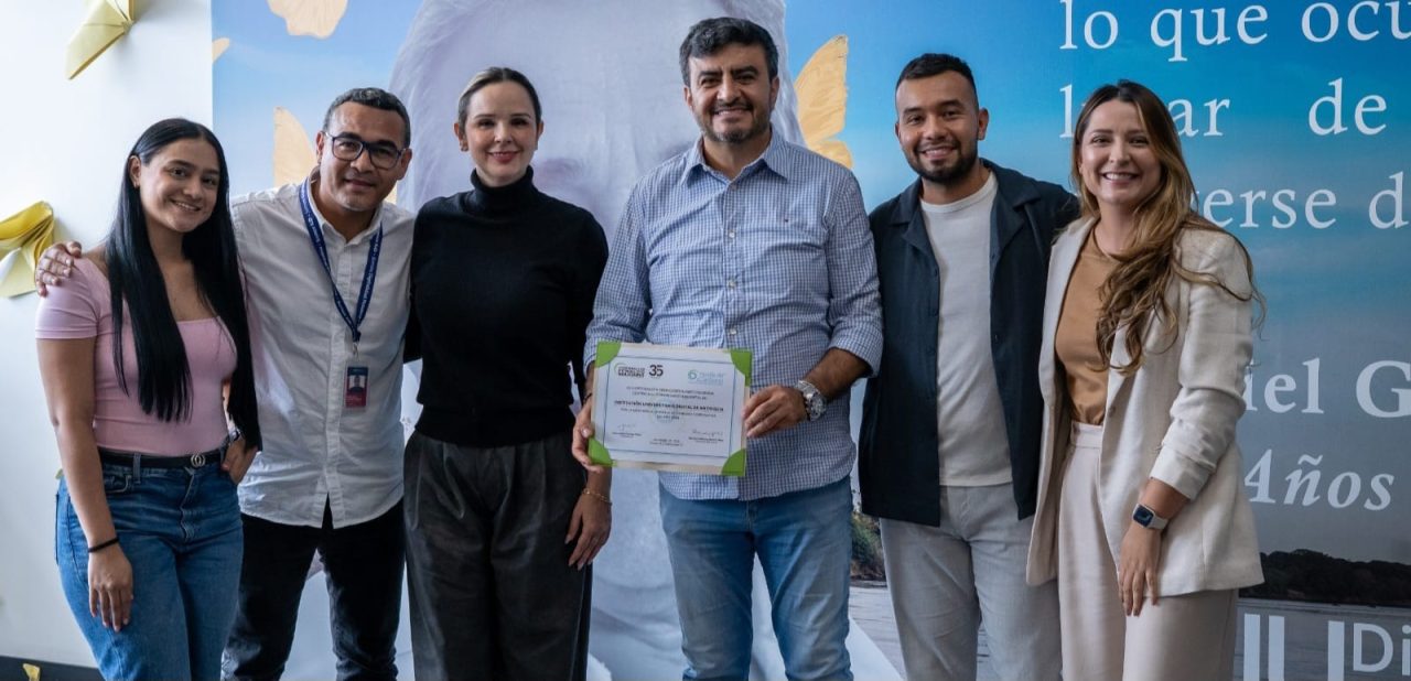 La IU Digital de Antioquia recibe el Sello Huella de Carbono por su compromiso ambiental