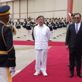 Comienza en Caracas el encuentro entre Gustavo Petro y Delcy Rodríguez: detalles de la reunión