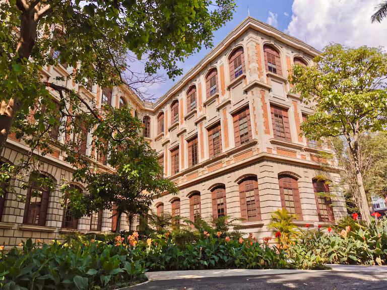 Detectan 40 casos de fraude en admisión a especialidades médicas de la Universidad de Antioquia