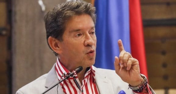 PORQUE LOS POLÍTICOS OCULTAN LA RAPIÑA DEL CLIENTELISMO