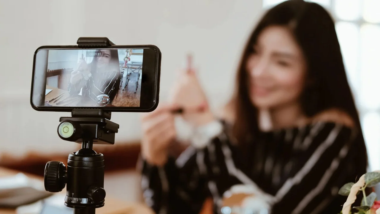 Corte Constitucional ordena al Gobierno y al Congreso regular a los ‘influencers’ y creadores de contenido en Colombia: ¿por qué?