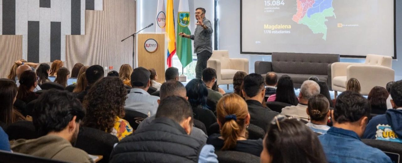 AcademIA Summit puso a conversar a la educación superior sobre los retos que vienen